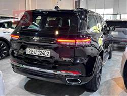 جیپ گراند شیرۆکی